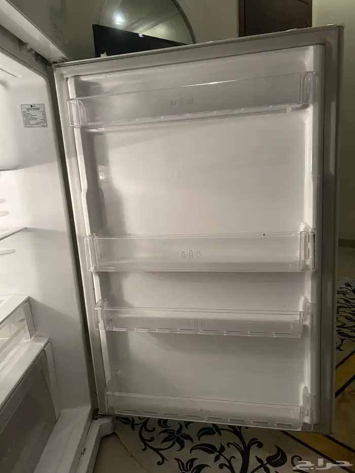 ثلاجه ومكنسه 4