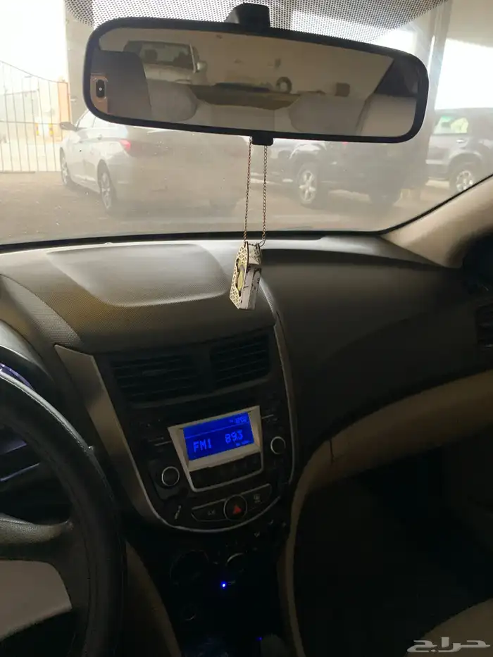 للبيع هيونداي اكسنت 2016 14