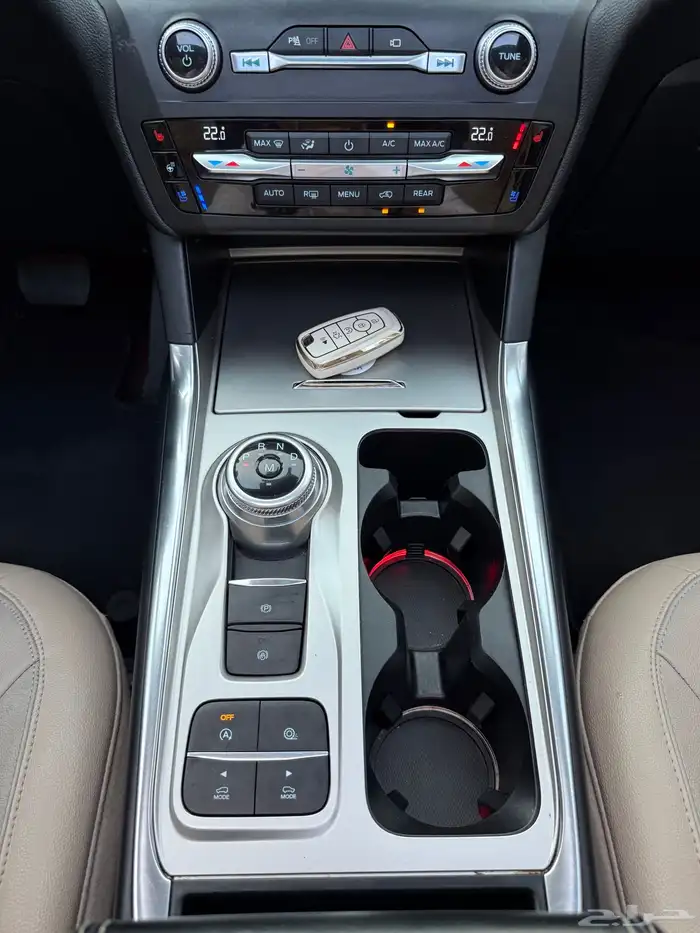 FORD EXPLORER LIMITED 2020 30