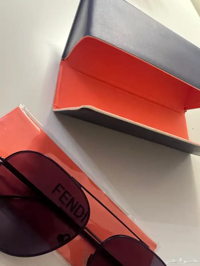 نظارة شمسية بنفسجية للجنسين من اوربا 4