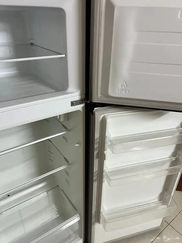 ثلاجة هومر شبه جديدة 170 لتر 6 قدم رصاصي 12