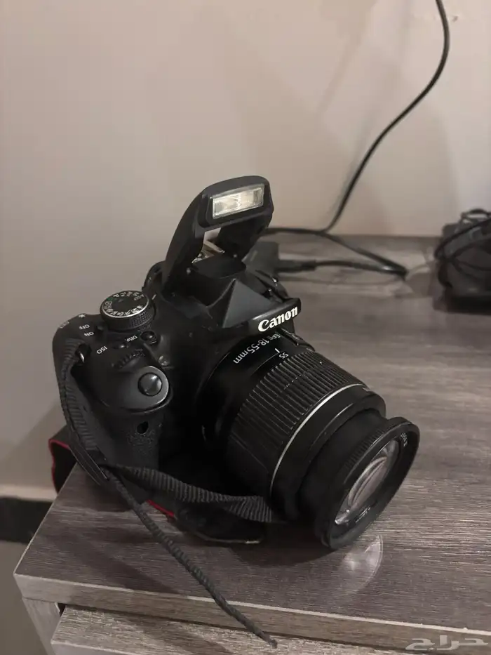 كاميرا إحترافية للتصوير الفوتوغرافي Canon 600 2