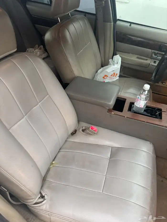 فورد ماركيز 2010 24