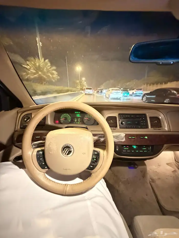 فورد ماركيز 2009 أمريكي 14