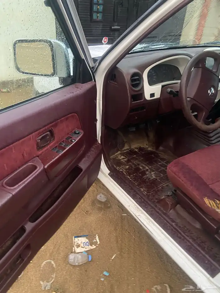 ددسن نيسان 21