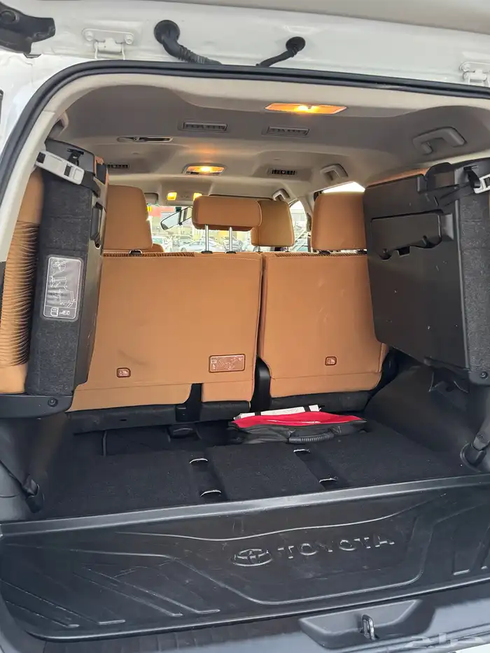 للبيع فورشنر 2023 سعودي 6 سرندل بحالة الوكالة 7