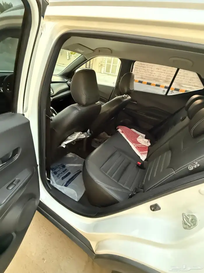 Nissan kicks نيسان كيكس 8