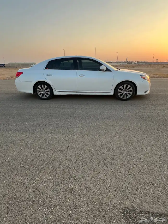 للبيع افالون مديل 2012 فل كامل سعودي شرط 25