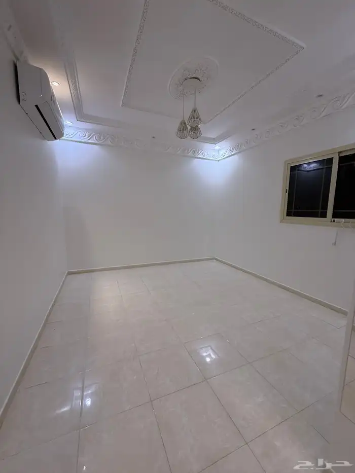 فيلا مستقله في حي قرطبة الغربيه شرق سابك ( 300 م ) 16