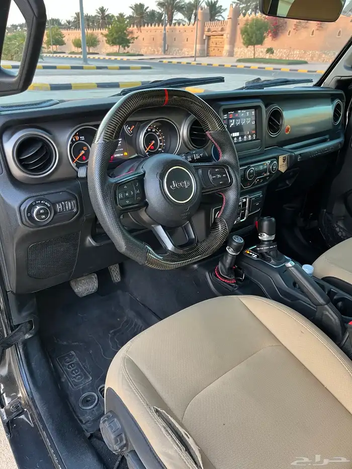 رانجلر سبورت (2018). 17