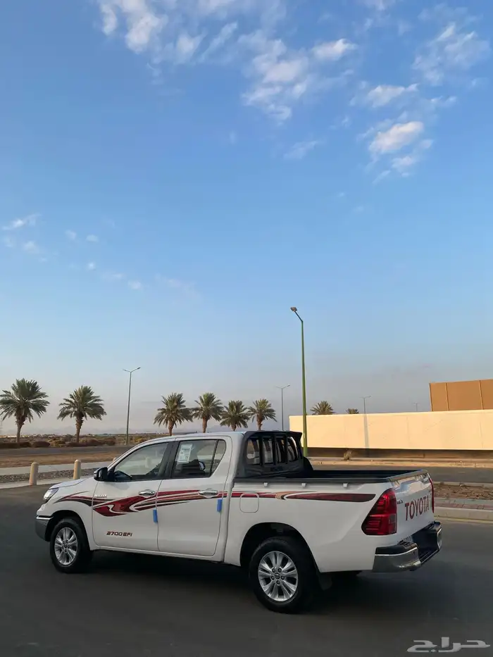 هايلوكس 2016وكاله فل كامل بدووون دبل قير عايدي مخزن 16