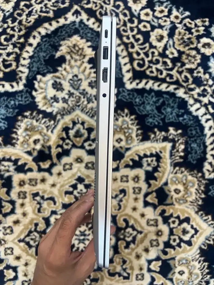 لابتوب هواوي نظيف جدا اخو الجديد 3