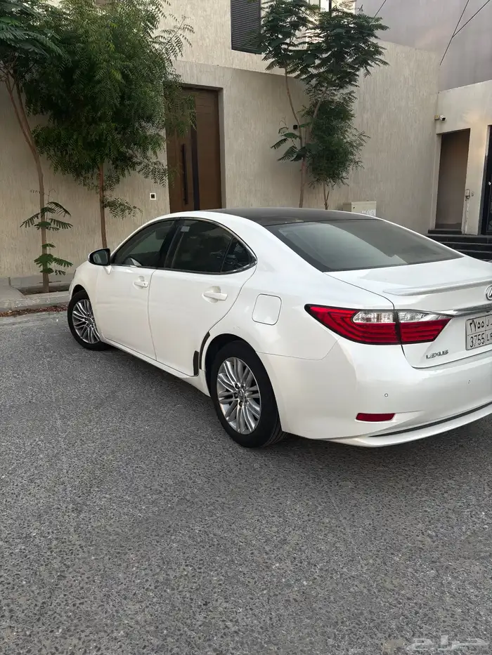 لكزس ES350 شبه مخزن 0