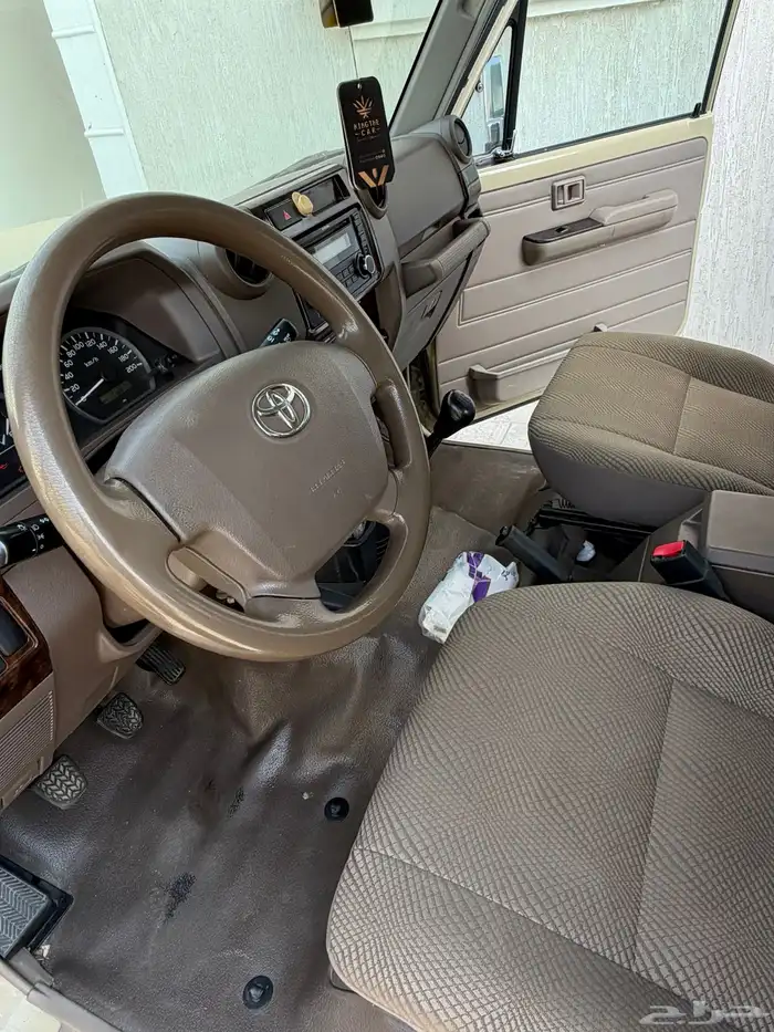 جيب ربع 2014 نظيف جدا  مشروط كامل 9