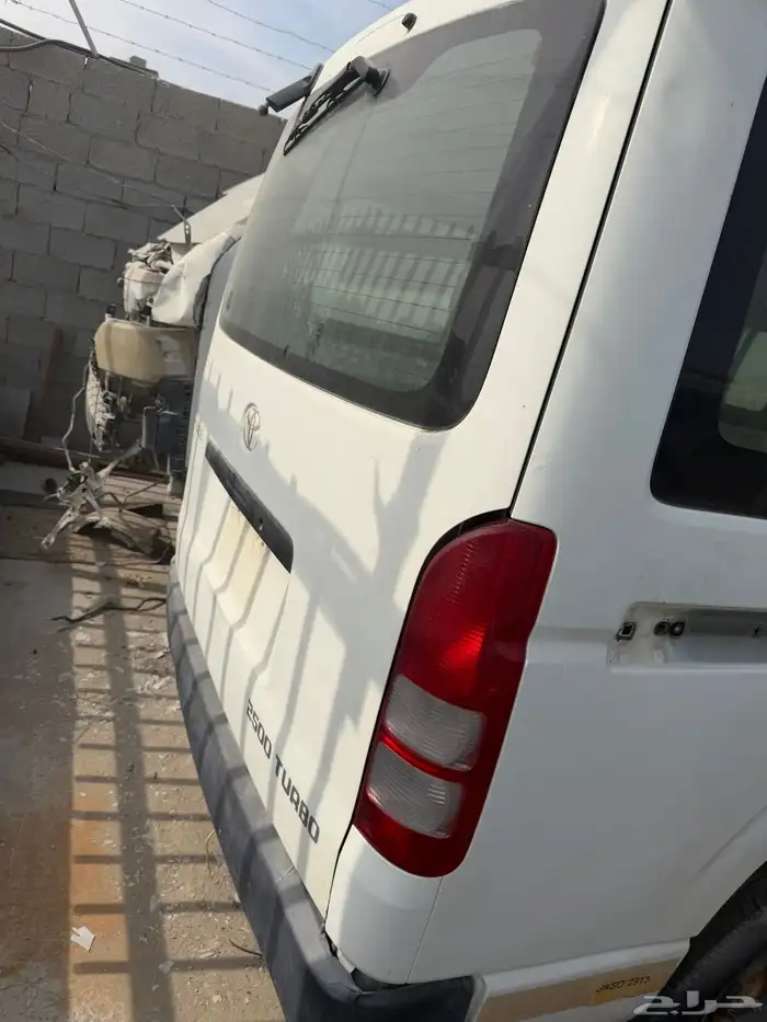 كورولا 2023 قطع غيار فقط تشليح 1