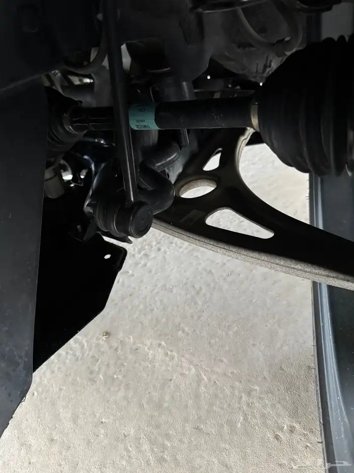 ازيرا 2020 بنزين 18