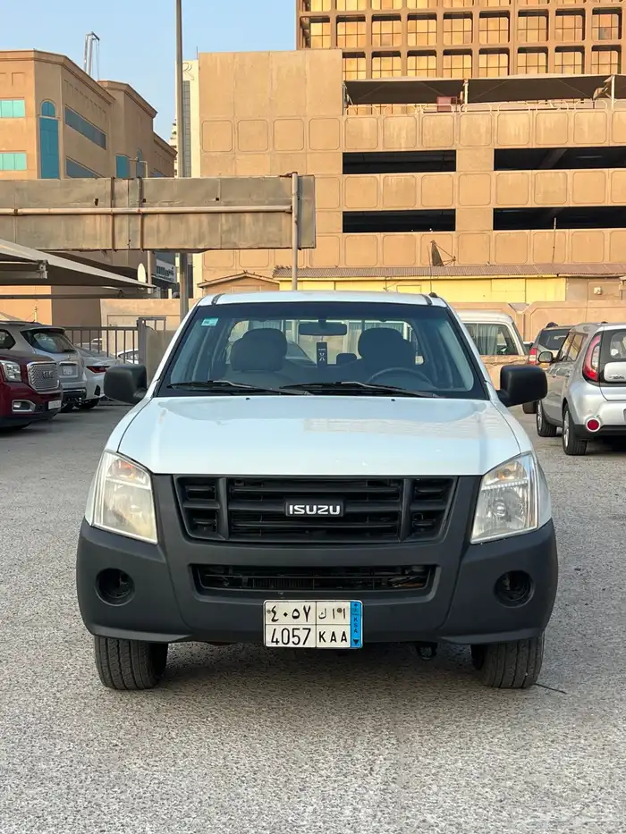 ايسوزو ديماكس موديل 2007 نظيف 16