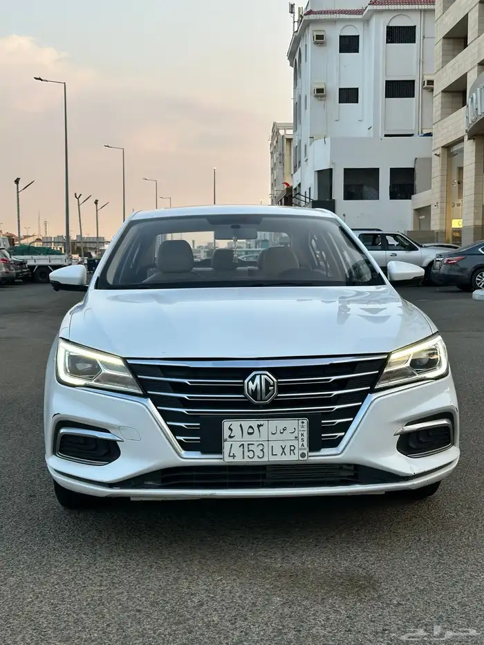 أم جي 5 فل كامل بودي بلد 2023 7