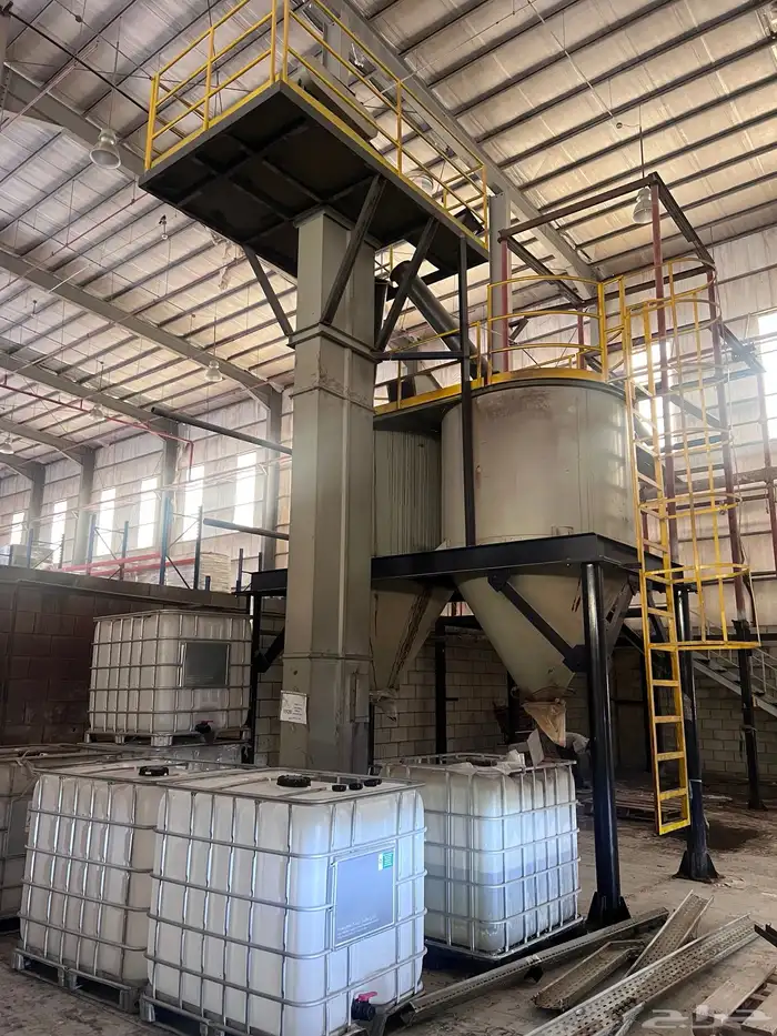 سايلو للتخرين مع مصعد للرفع 1