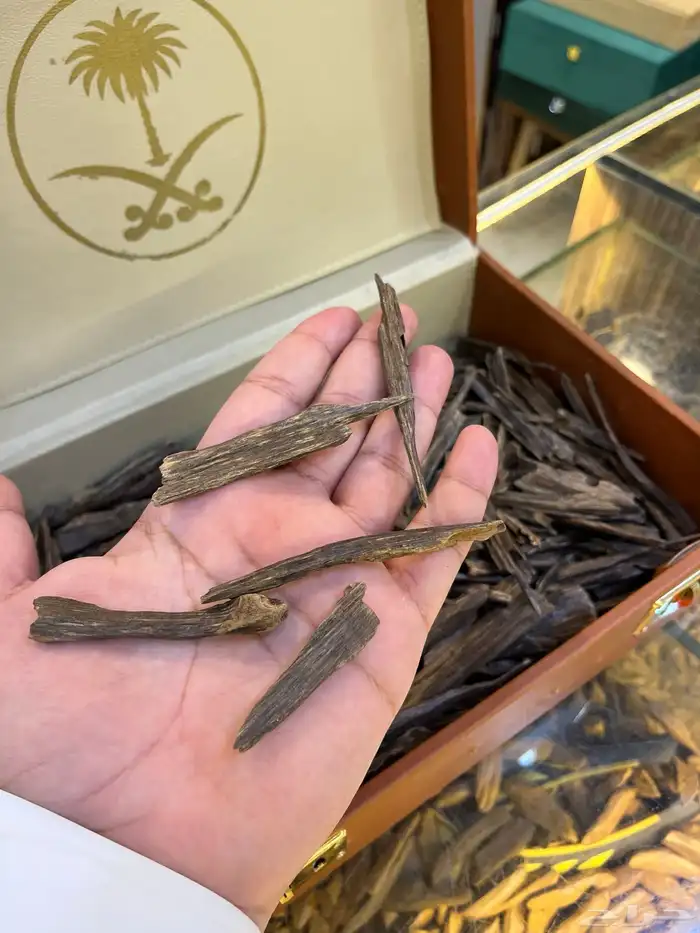 عود هندي طبيعي 1