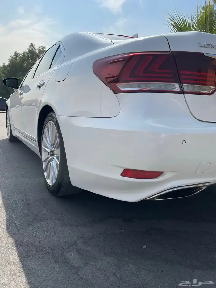لكزس سعودي شورت LS 460 5