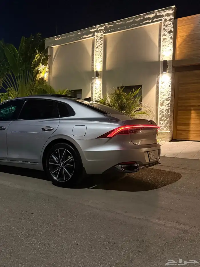 ازيرا فضي 2021 فضي GL 6