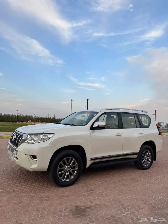 برادو 2018 فطيمي فل كامل فتحة دفلوك ثلاجة نظيف جدا 1