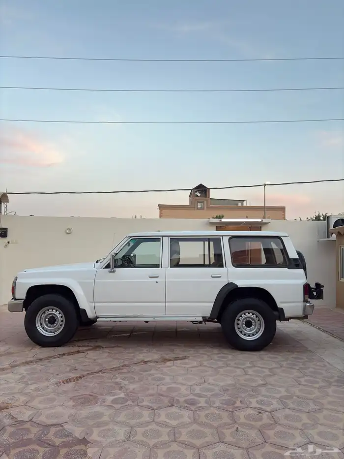سفاري نيسان باترول 1990 2