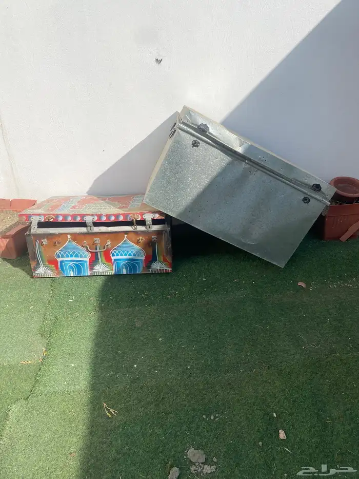 شنطة حديد تراثية 1