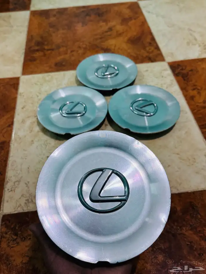 اغطية جنوط لكزس 400 اصلي وكالة 0