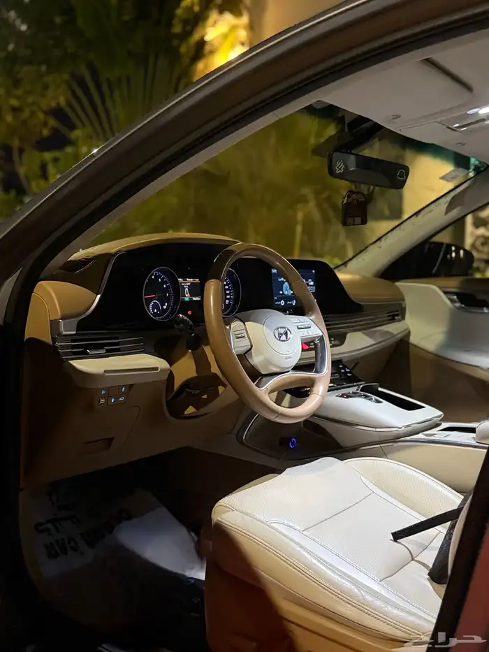 ازيرا فضي 2021 فضي GL 8