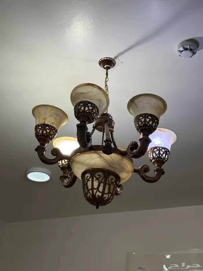 ثريات كريستال فخمه 8