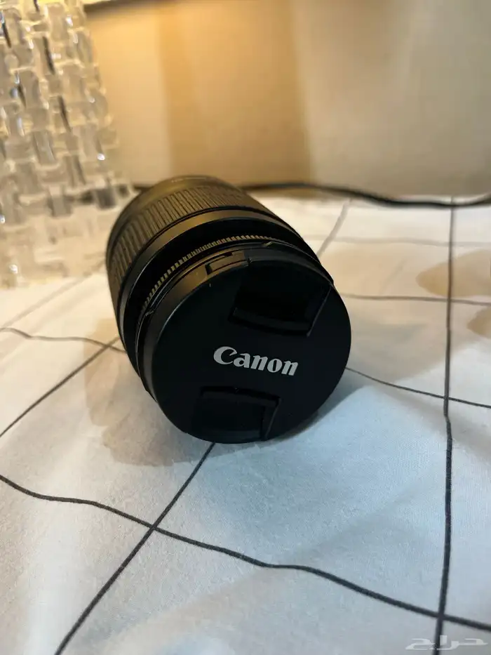 كاميرا كانون EOS 250D مع ستاند لها جديد لم يتم الاستخدام 8