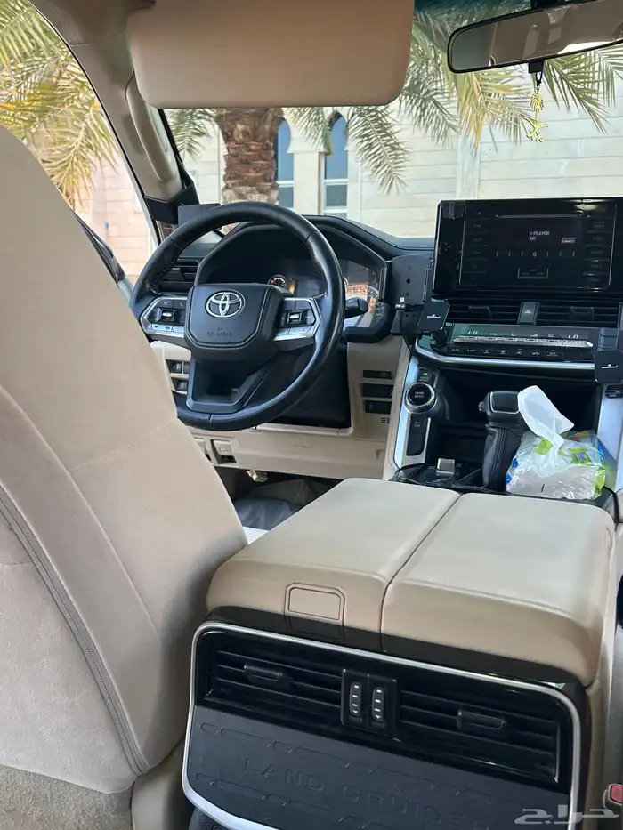 لاندكروزر GXR ديزل 2022 10