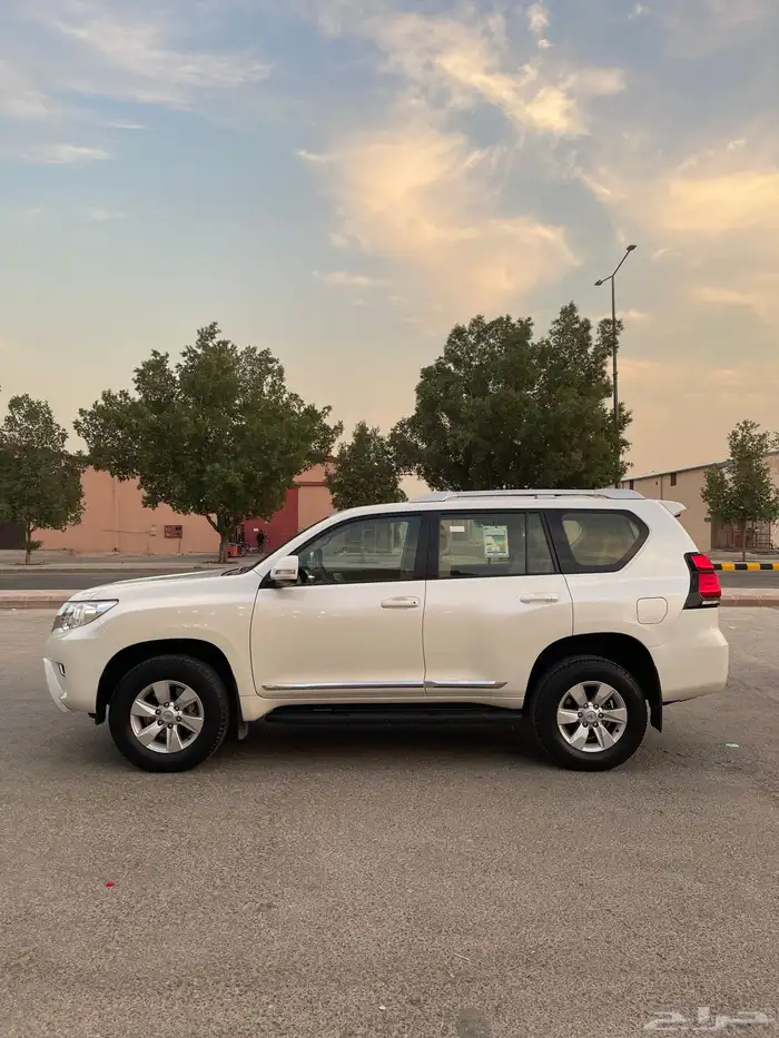 برادو 2023 TXL V6 3