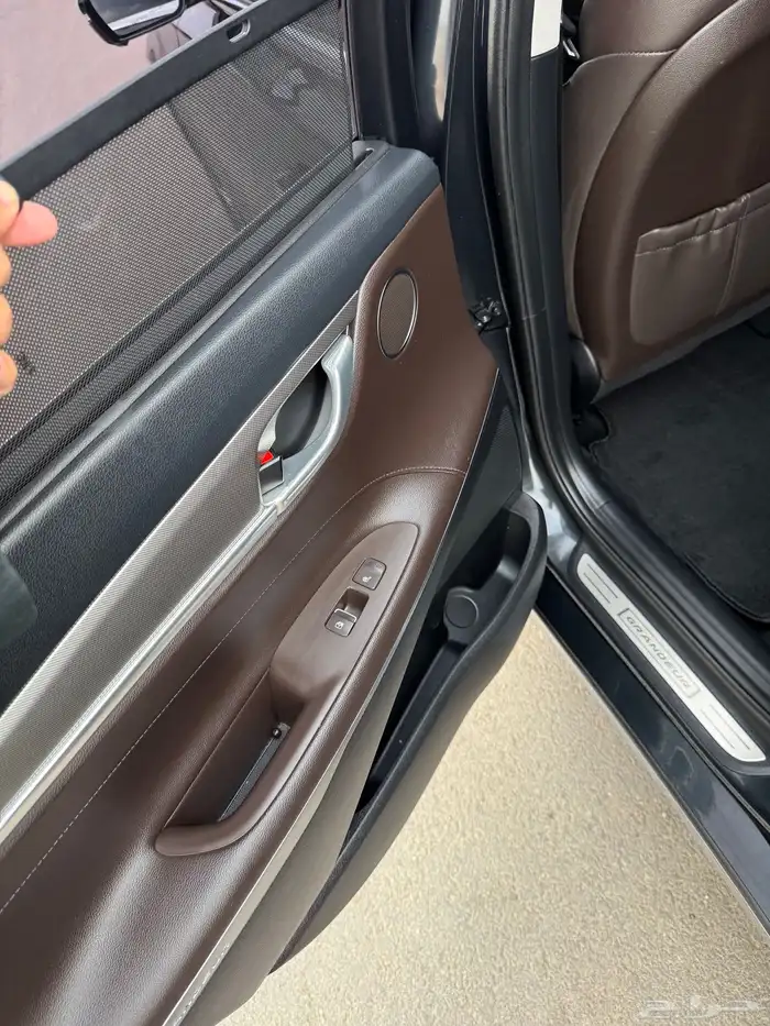 ازيرا 2020 بنزين 8