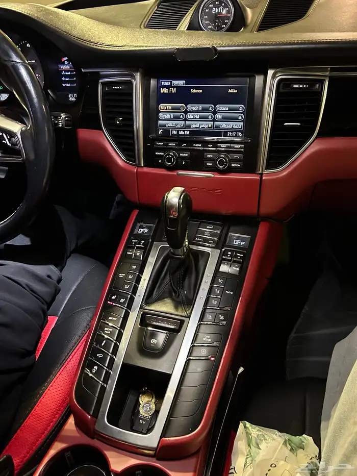 Porsche Macan S 2015 10