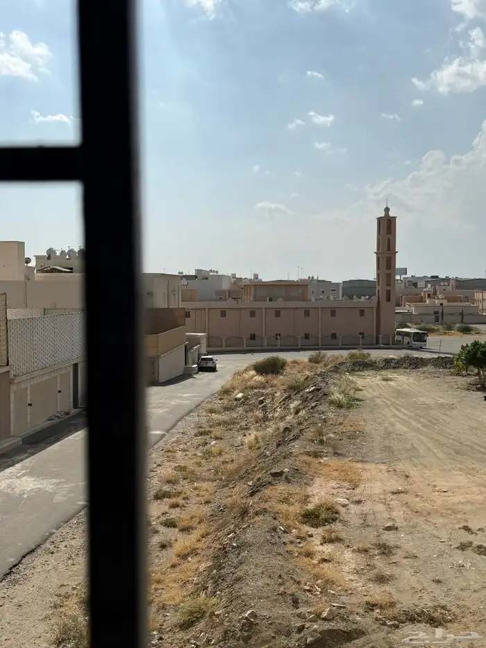 للبيع ادوار تمليك علويه بمساحات كبيره شرق الخميس حى الراقي 24