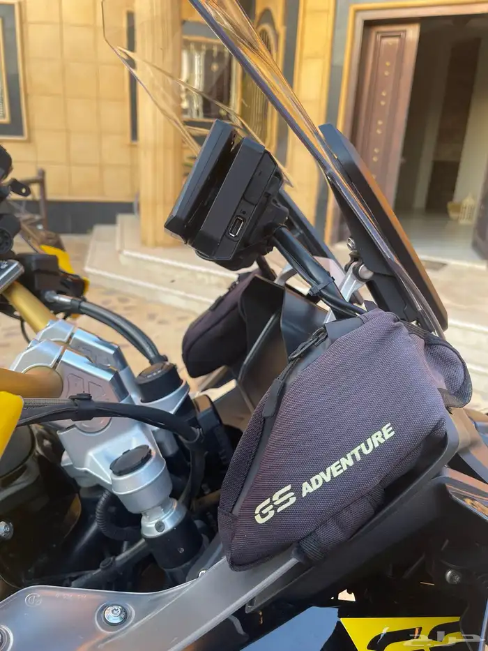 ادفنشر bmw 1250 R 2021 اصدار 40 عام لوحة مميزة 17