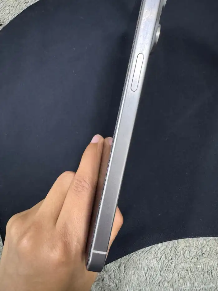 ايفون 15 برو ماكس تايتنيوم 1