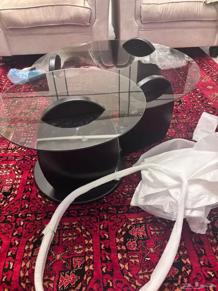 طاوله جديده اخذتها من نون وصلت امس بس قصيره ماناسبت 0