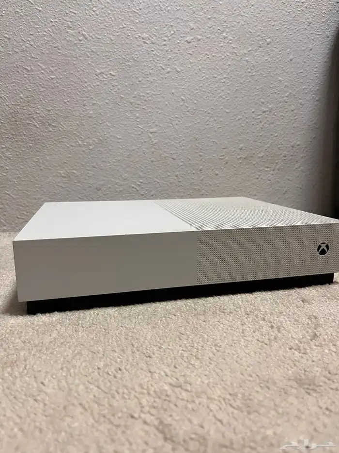 اكس بوكس ون معه بلاك اوبس 7 3