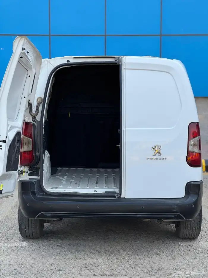 بيجو-بارتنر-2023-ديزل-بضاعه-سعر-33000-الف 6