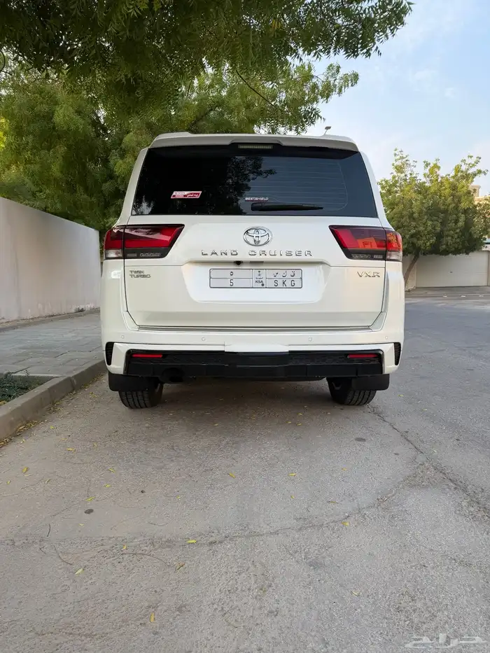 للبيع لاندكروزر جي اكس او 5