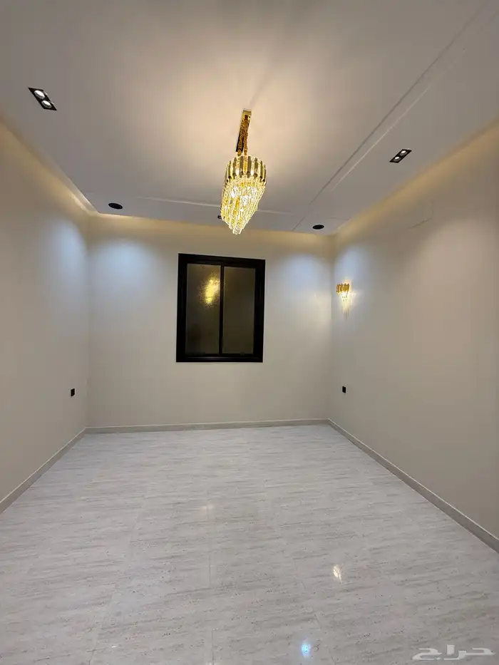 للبيع شقق علويه وارضيه بسعر صيدة بدرة الموسي ع برحه مسجد 13