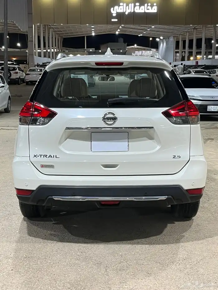 اكس تريل 2022 سعودي دبل بنزين 7
