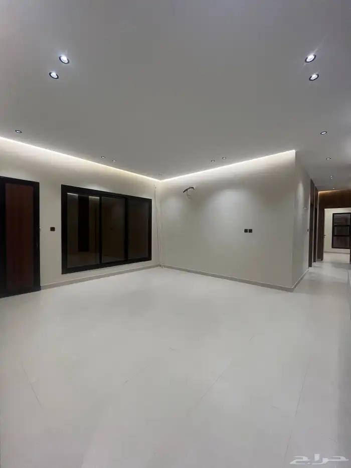 شقق دور ارضى وعلوى للبيع بحى الصفا 3