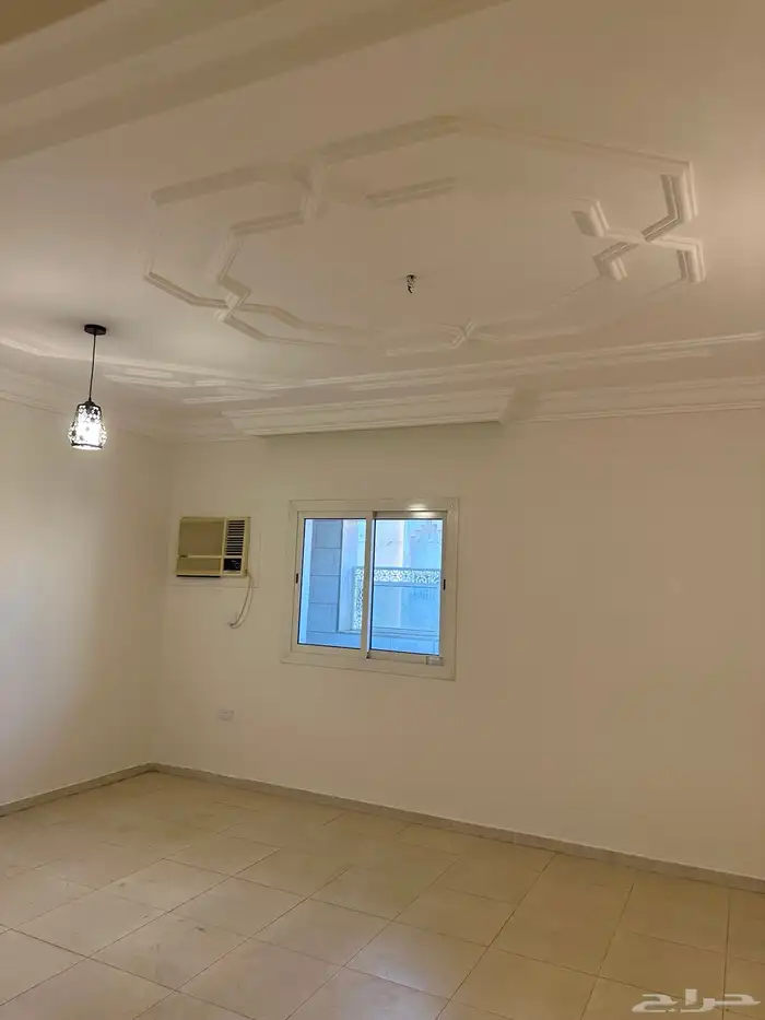 شقة للايجار حي الربوه 15