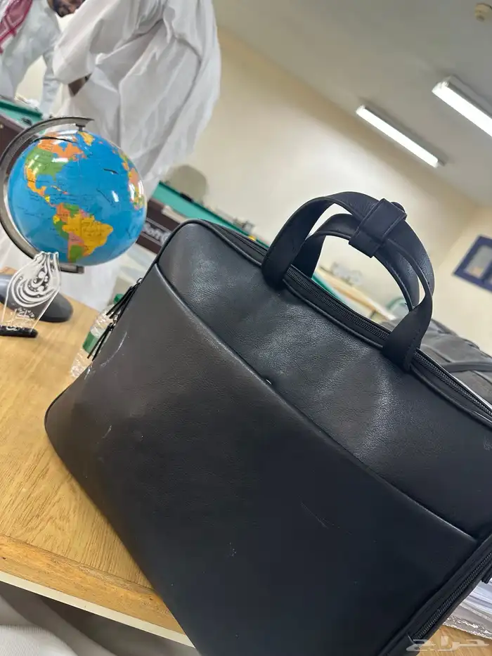 شنطة جلد ماركة LBL 0