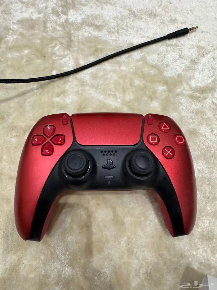 سوني 5   بلايستيشن 5 نظييف  مع اغراض زياده 6